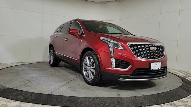 Certified 2024 Cadillac XT5 Premium Luxury image 2