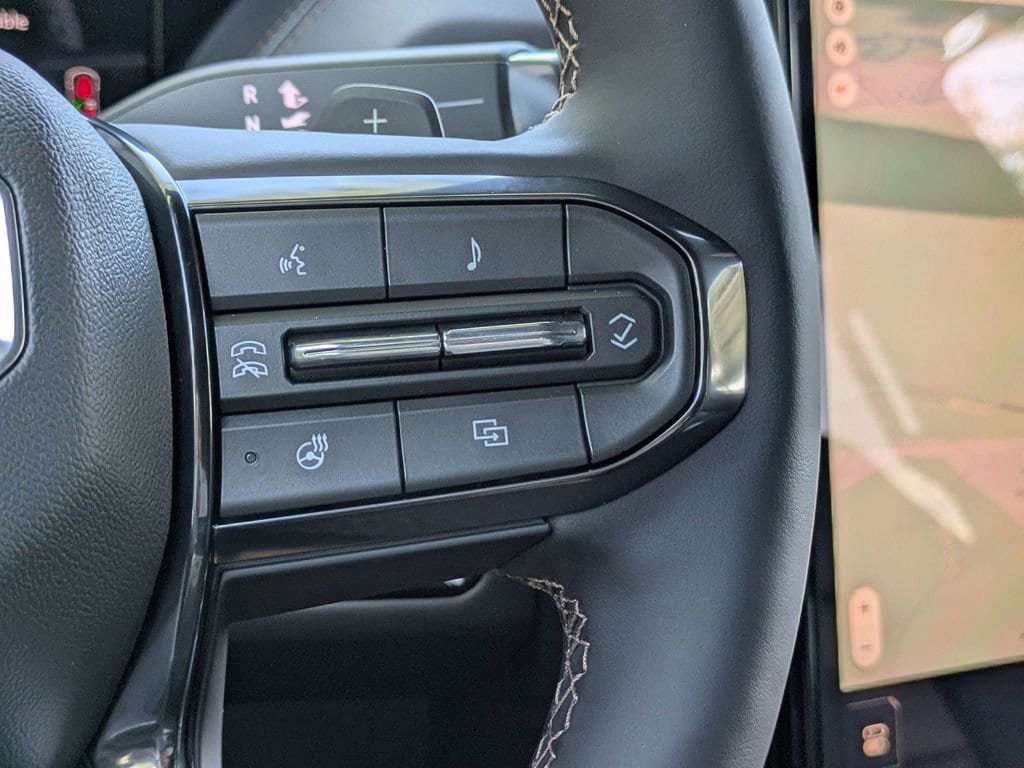 New 2026 GMC Yukon AT4 w/ AT4 Premium Plus Package AWD/4WD image 29
