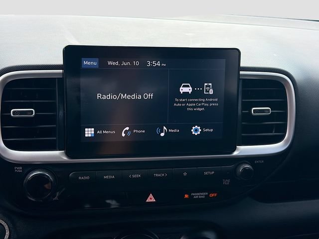 Certified 2024 Hyundai Venue SEL FWD image 14