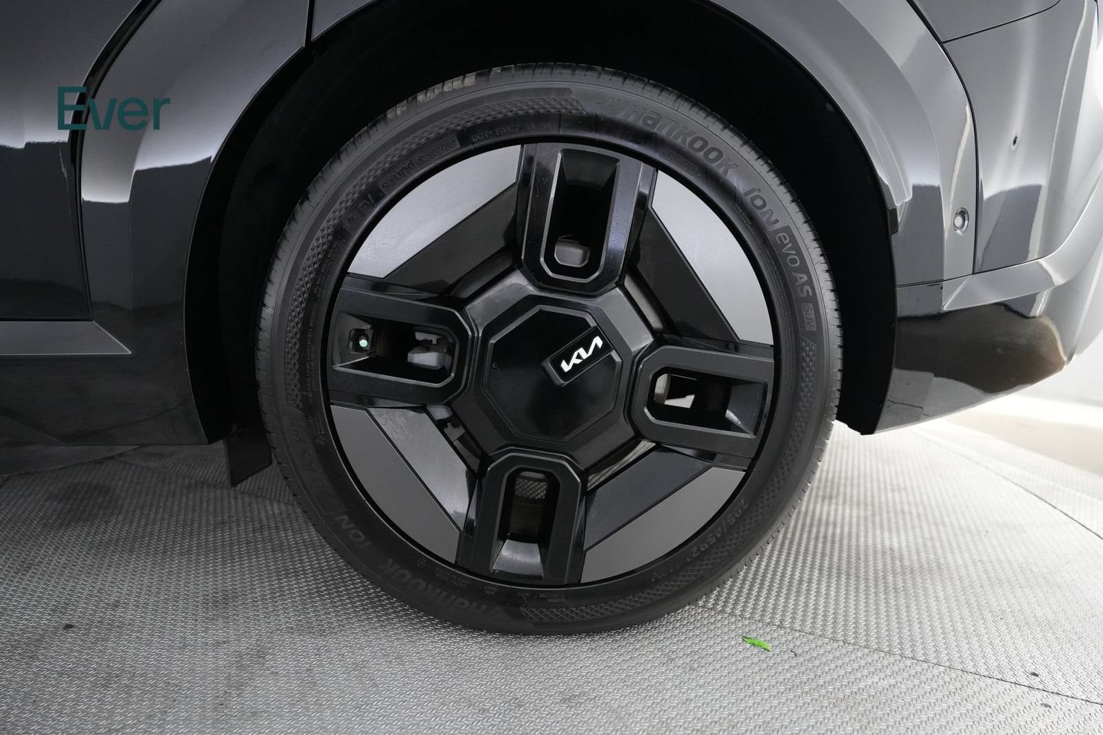 Used 2024 Kia EV9 GT-Line AWD/4WD image 9