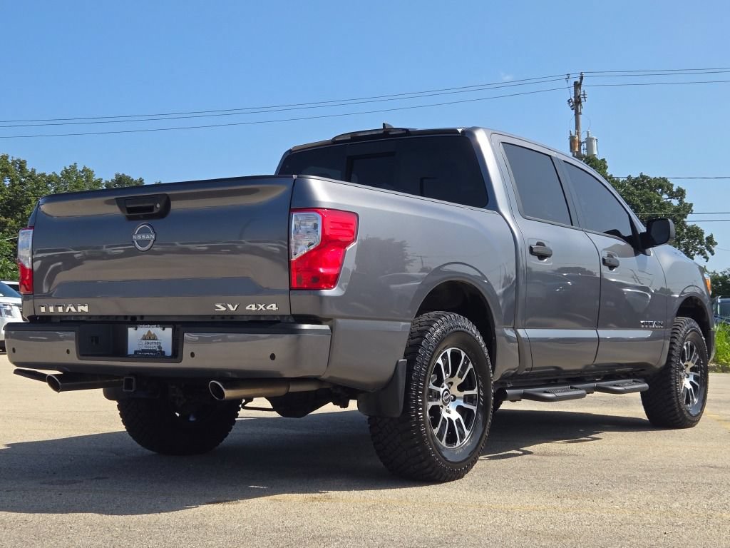Used 2024 Nissan Titan SV w/ SV Convenience Package AWD/4WD image 13