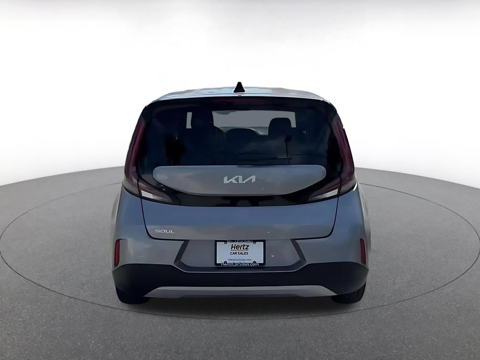 Used 2025 Kia Soul LX w/ LX Technology Package FWD image 12