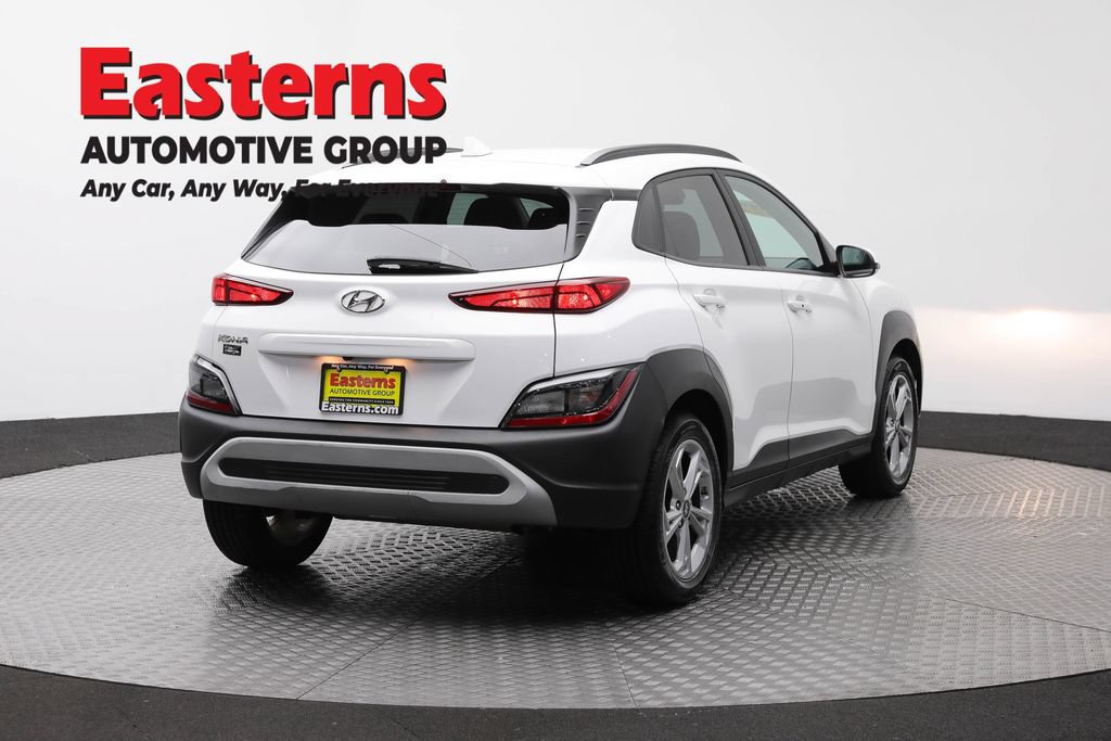 Used 2023 Hyundai Kona SEL w/ Cargo Package FWD image 7
