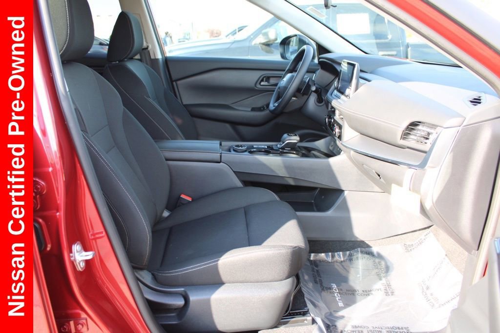 Certified 2025 Nissan Rogue S image 19