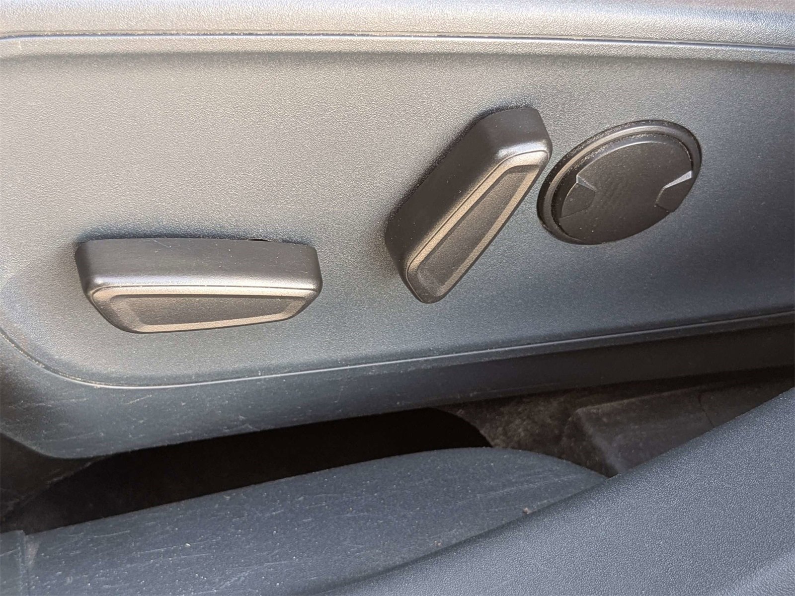 Used 2022 Ford Maverick Lariat w/ Equipment Group 500A Standard image 21