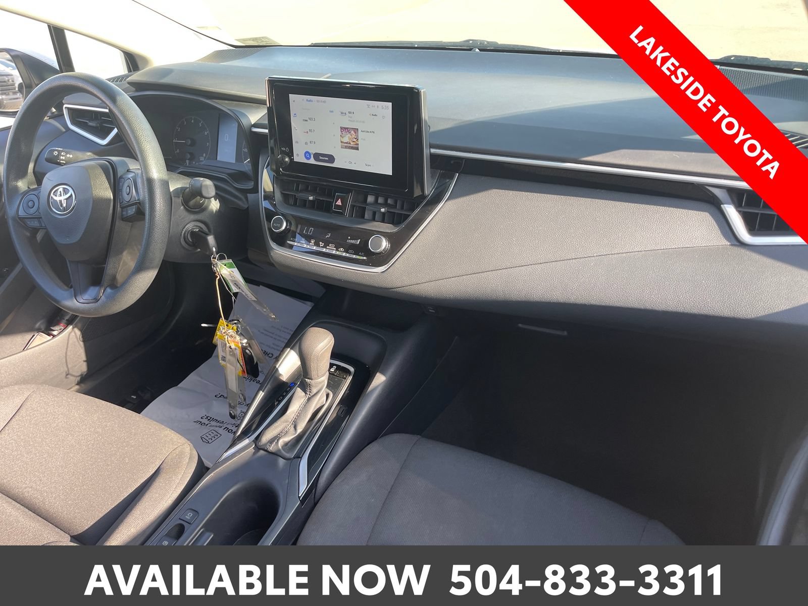 Used 2023 Toyota Corolla LE FWD image 15