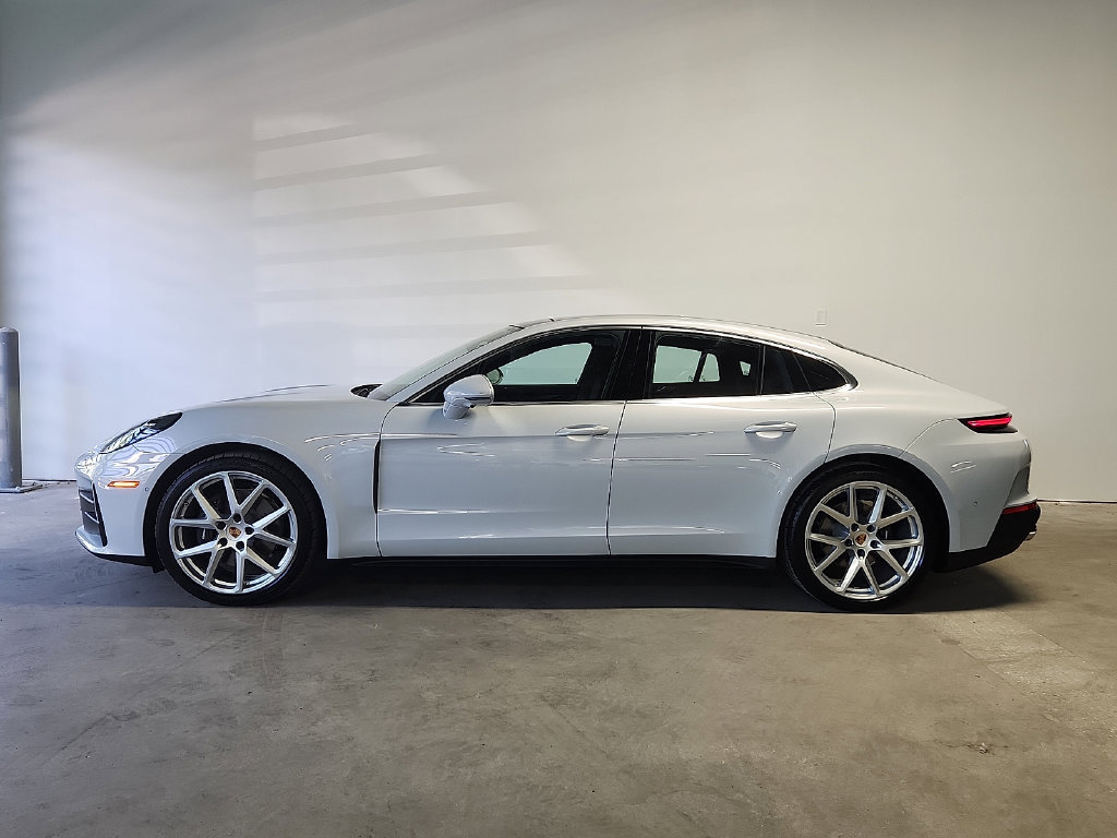 New 2026 Porsche Panamera 4 AWD/4WD image 2