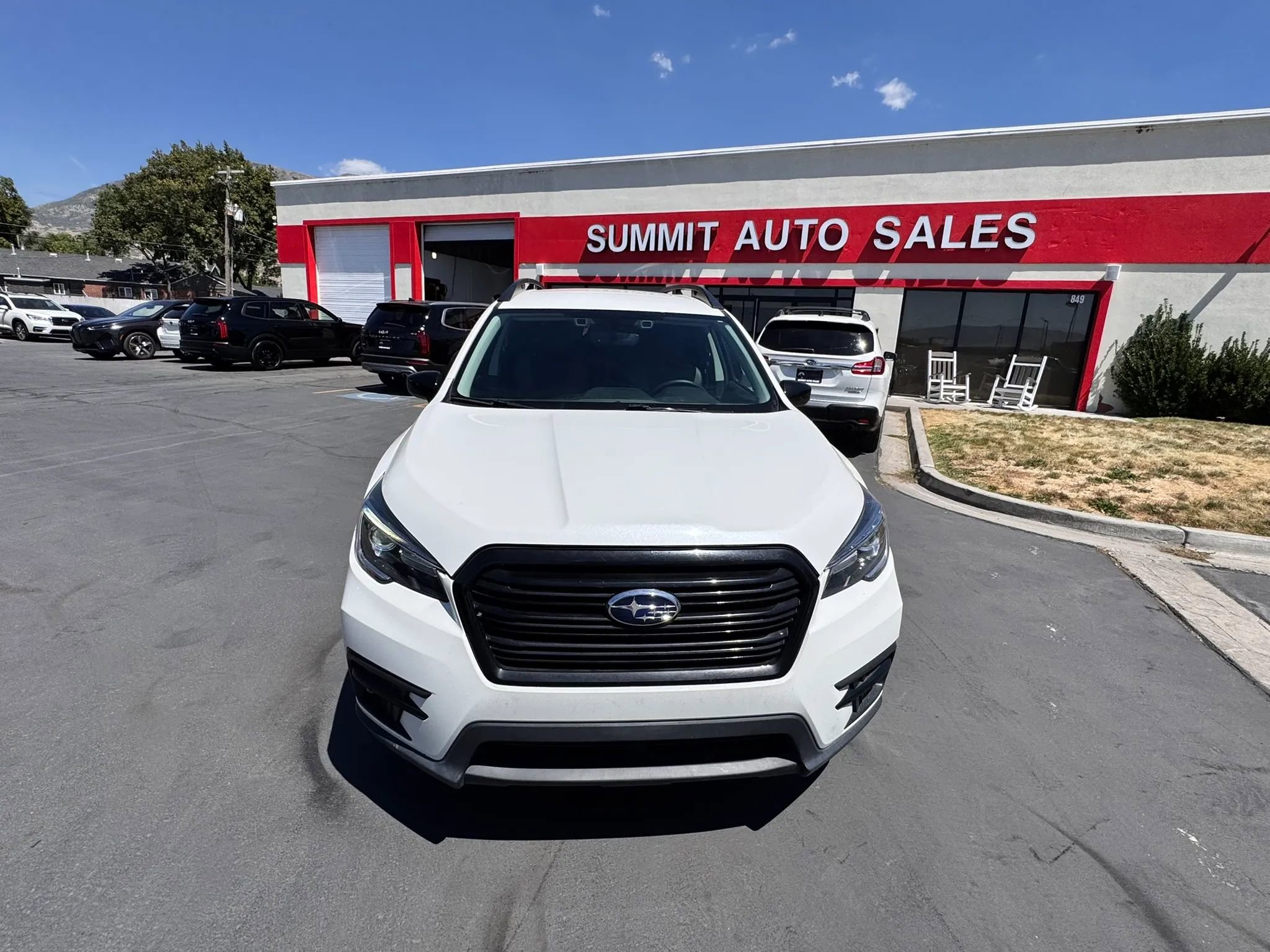 Used 2022 Subaru Ascent Onyx Edition image 9