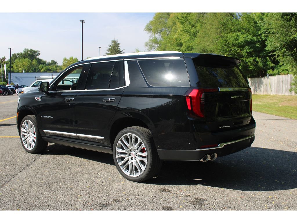 New 2026 GMC Yukon Denali w/ Denali Reserve Package image 7