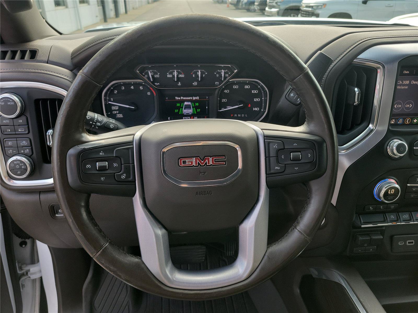Used 2020 GMC Sierra 1500 SLT w/ SLT Premium Package AWD/4WD image 18