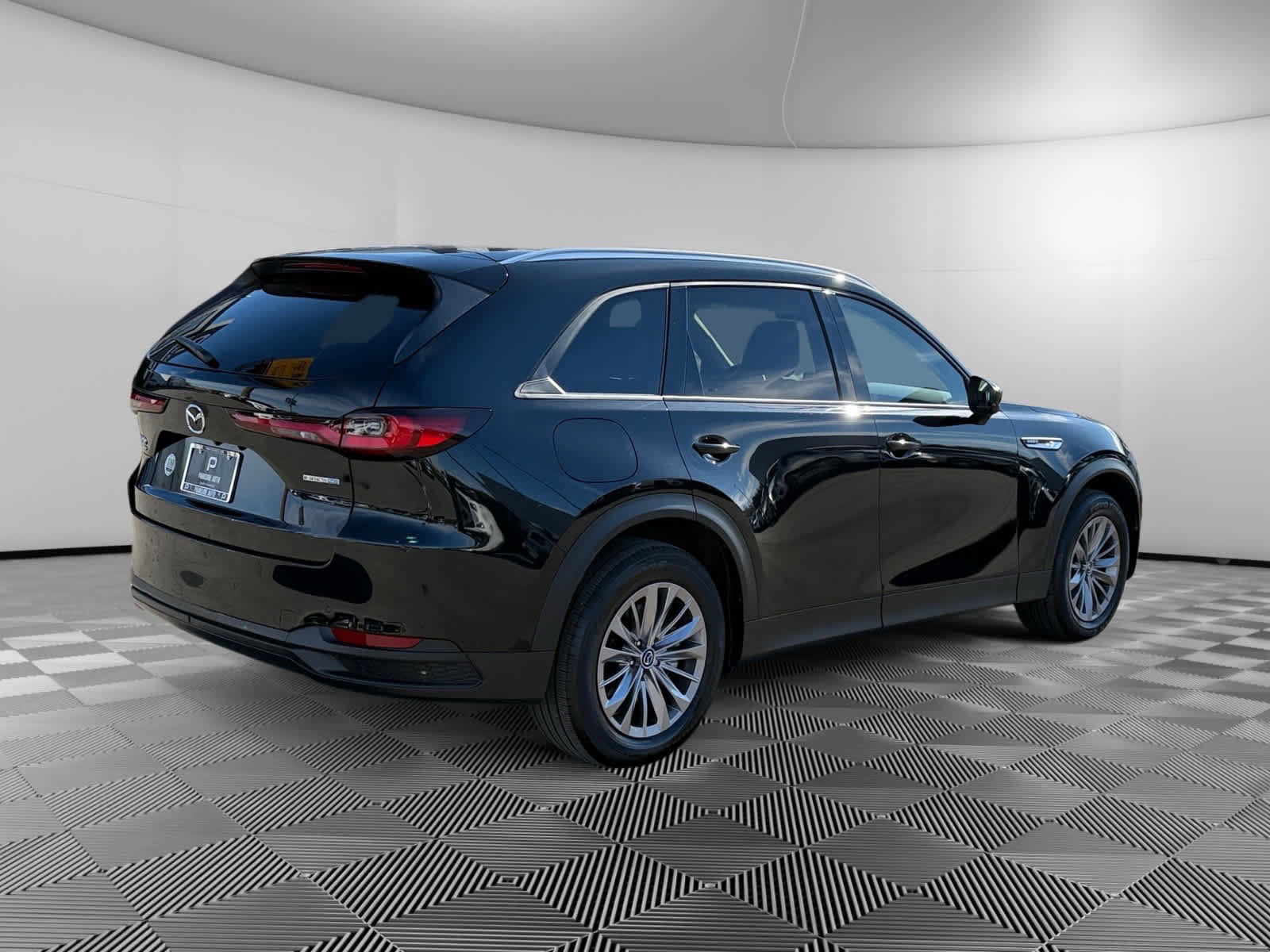 Used 2025 MAZDA CX-90 Plug-In Hybrid w/ Preferred image 5