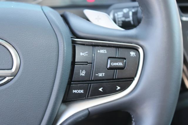 Certified 2024 Lexus ES 300h w/ Premium Package image 17