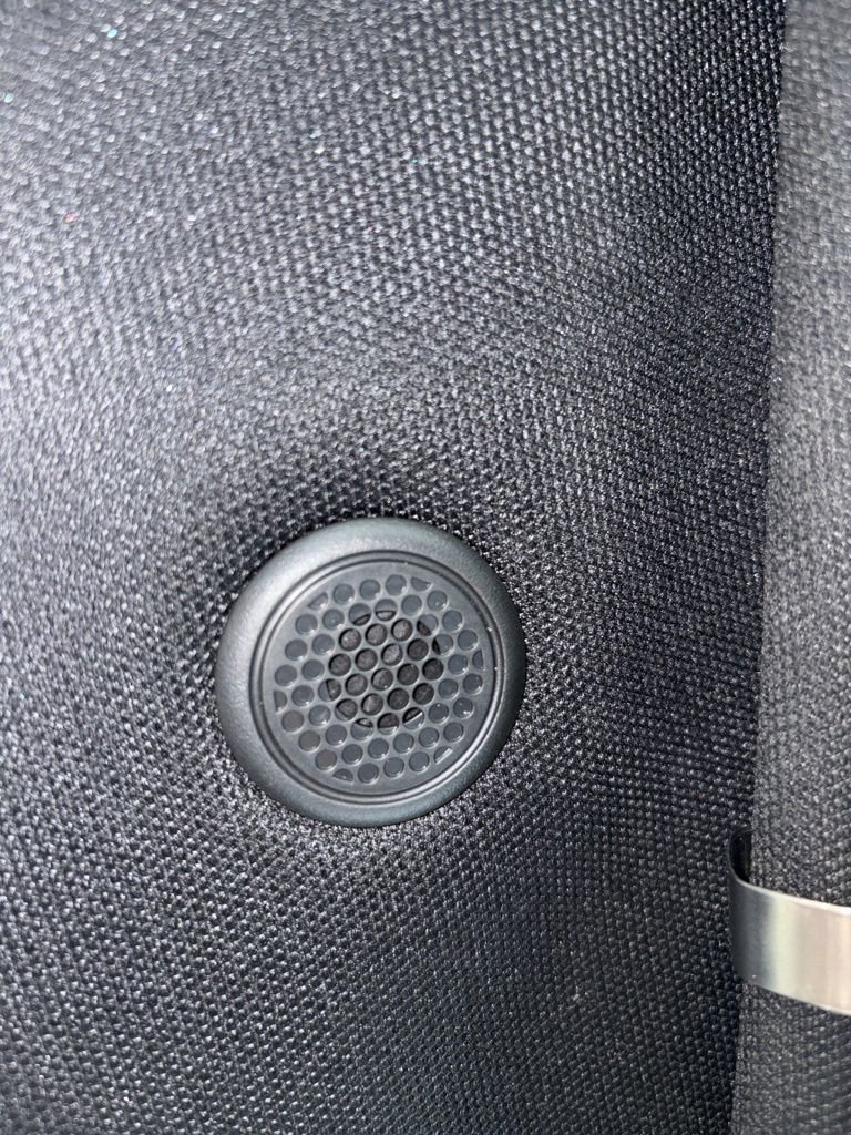 Used 2023 Ford F150 Lightning Lariat image 31