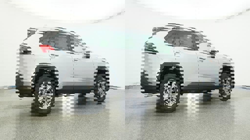 New 2025 Toyota RAV4 XLE image 18