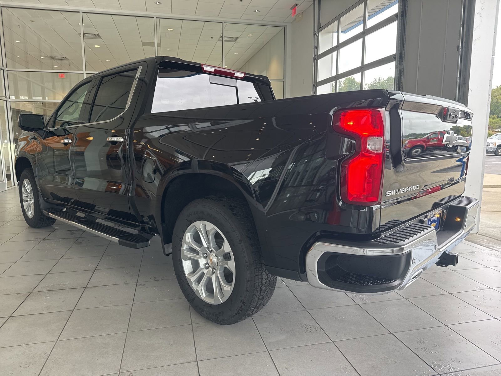 New 2026 Chevrolet Silverado 1500 LTZ image 6