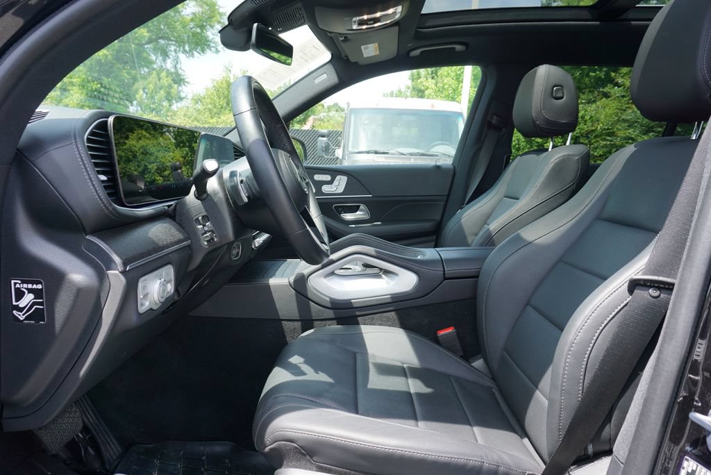 Certified 2025 Mercedes-Benz GLS 450 4MATIC image 6