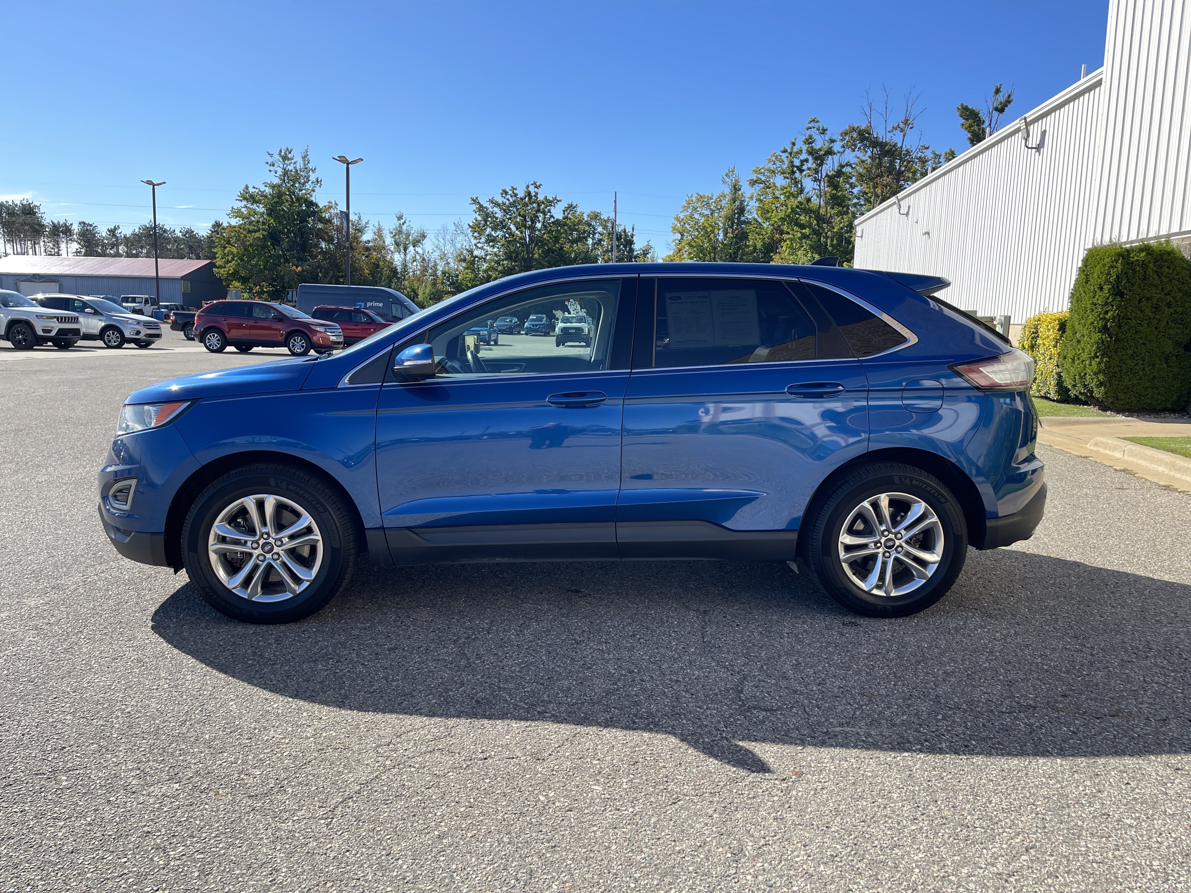 Used 2018 Ford Edge SEL w/ Equipment Group 201A AWD/4WD image 7