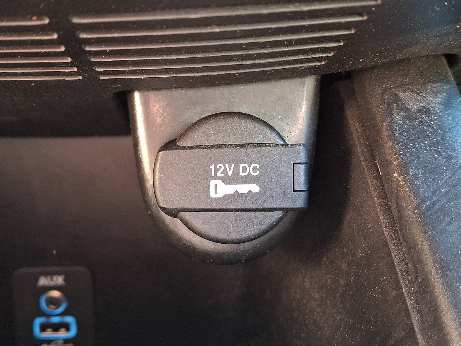 Used 2019 Dodge Journey SE FWD image 22