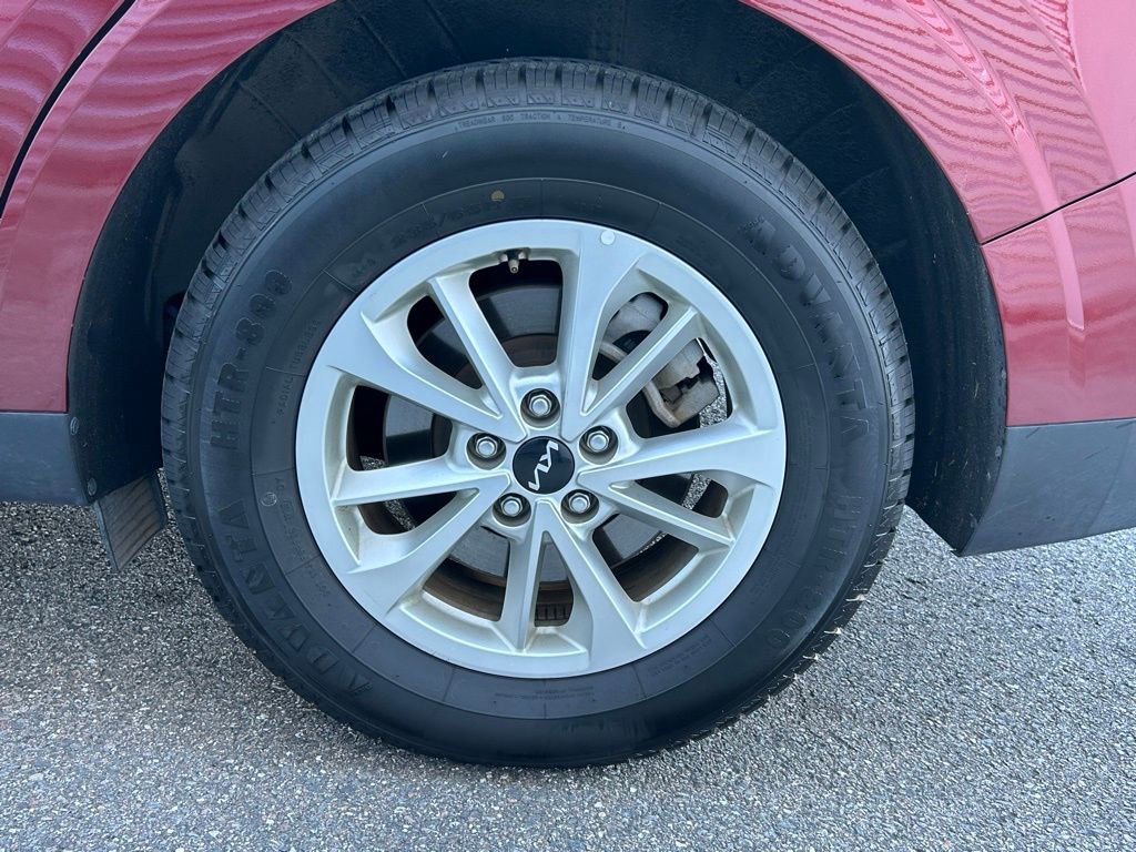 Used 2024 Kia Carnival LX image 63