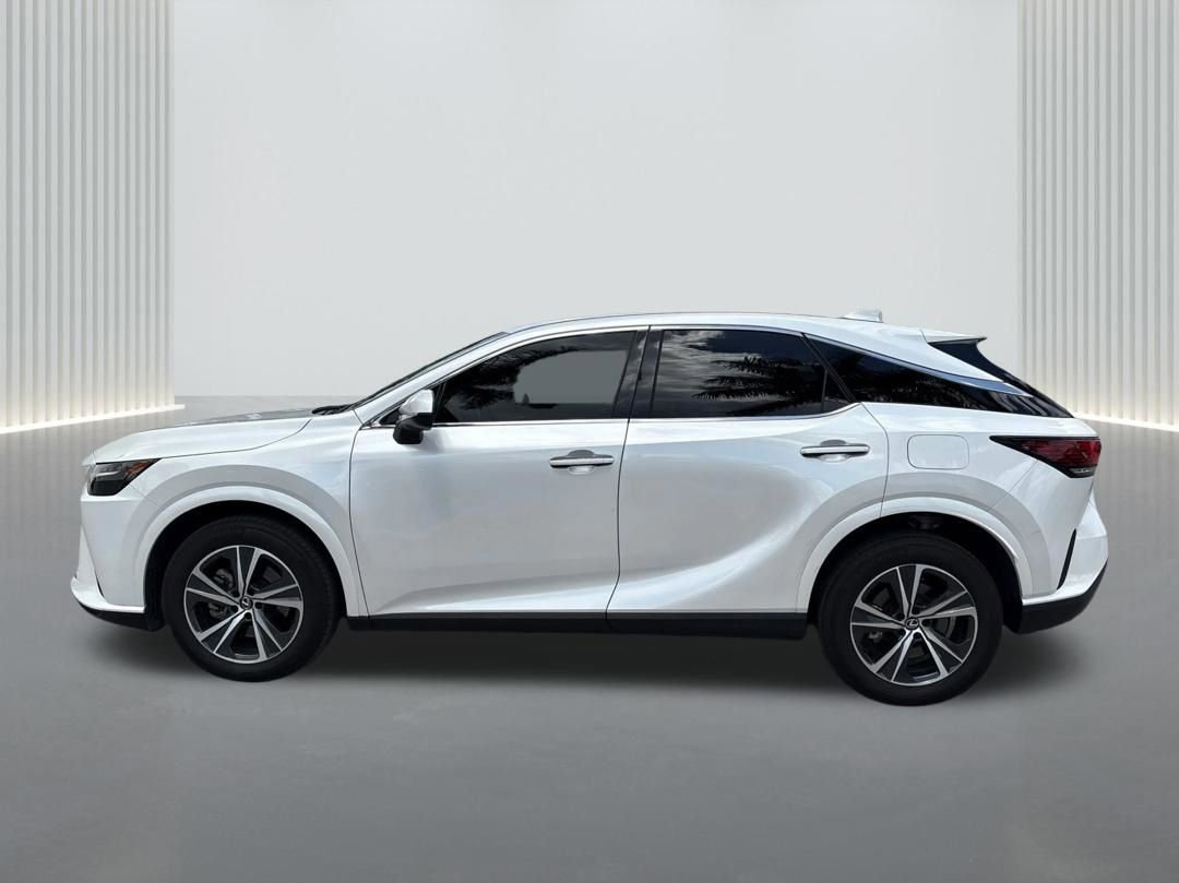 Used 2025 Lexus RX 350 FWD w/ Technology Package image 8