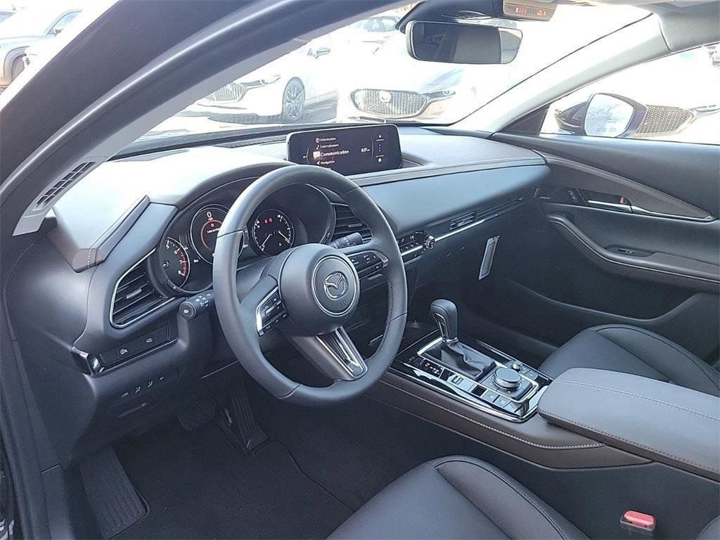 Certified 2025 MAZDA CX-30 2.5 Turbo w/ Premium Package image 27