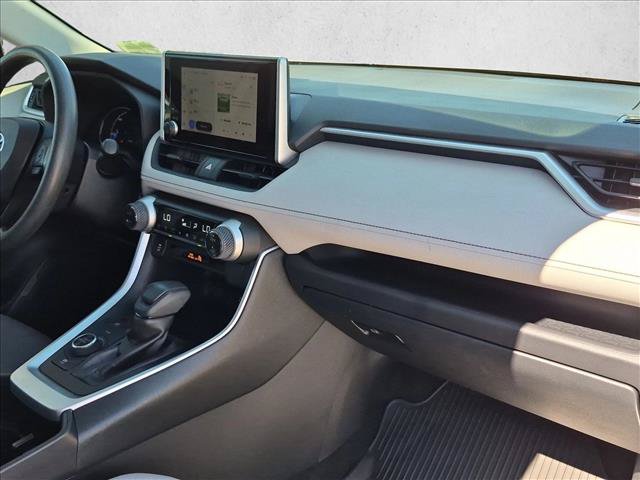 Used 2023 Toyota RAV4 XLE AWD/4WD image 21