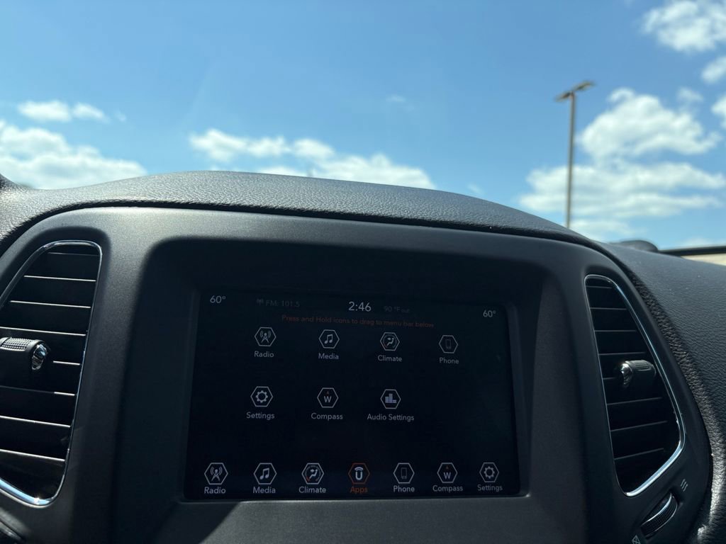 Used 2018 Jeep Compass Latitude w/ Popular Equipment Group image 6