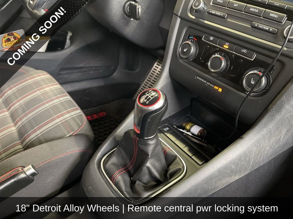 Used 2012 Volkswagen GTI 2-Door image 6