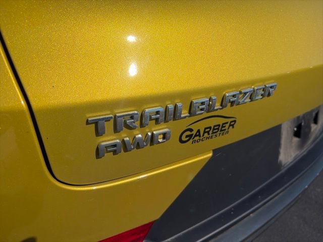 Used 2023 Chevrolet TrailBlazer ACTIV w/ Technology Package AWD/4WD image 8