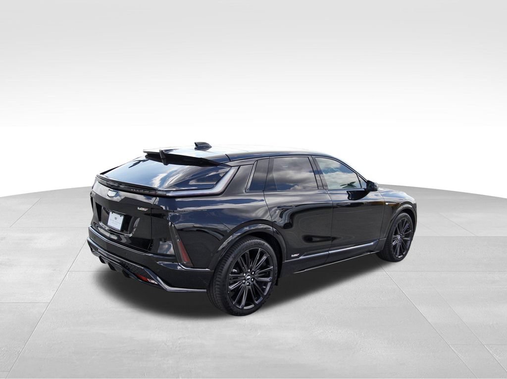 Certified 2026 Cadillac Lyriq V AWD/4WD image 4