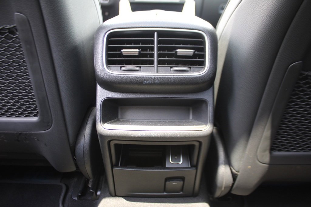 Certified 2023 Mercedes-Benz GLE 350 4MATIC w/ AMG Line Exterior image 33