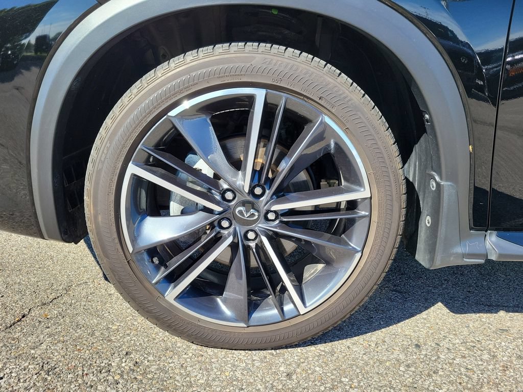 Used 2023 INFINITI QX50 Sport AWD/4WD image 9
