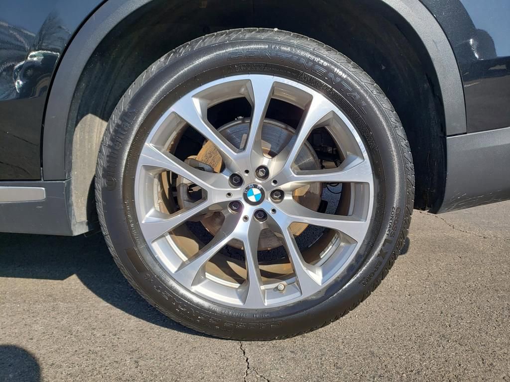 Used 2021 BMW X5 xDrive40i w/ Premium Package 3 image 33