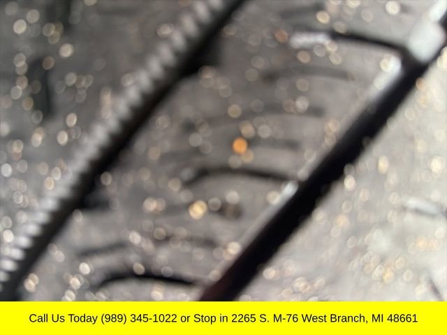 Used 2024 Chevrolet Trax RS w/ Sunroof Package image 4