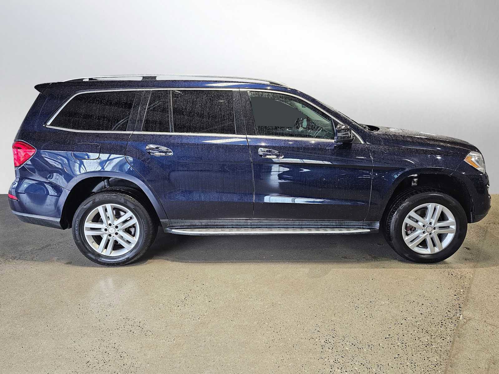 Used 2014 Mercedes-Benz GL 450 4MATIC image 8