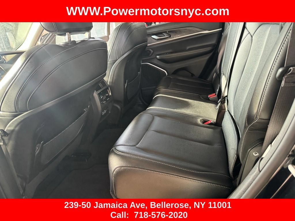 Used 2023 Jeep Grand Cherokee 4WD 4xe image 23