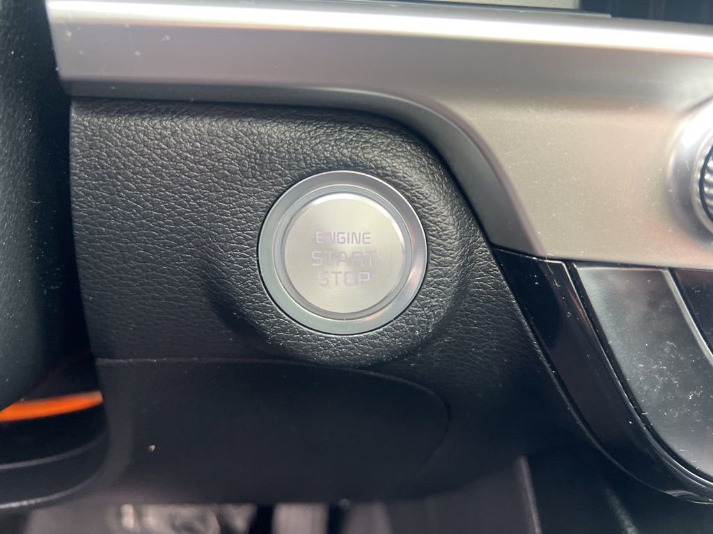 Certified 2023 Kia Telluride S w/ S Sunroof Package image 58