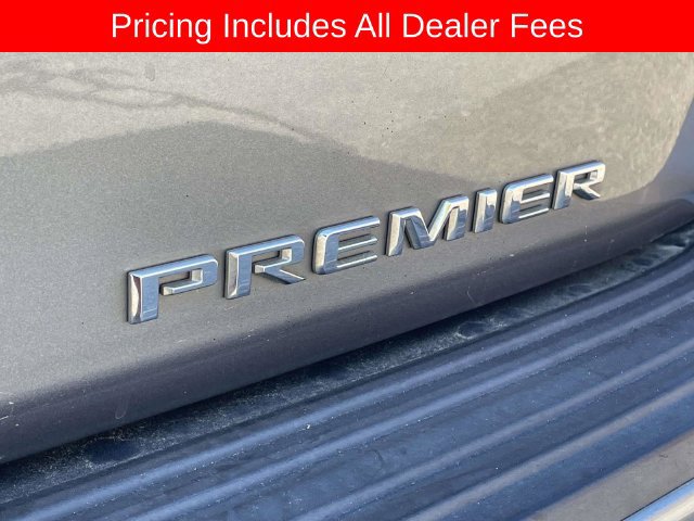 Used 2021 Chevrolet Suburban Premier w/ Premium Package AWD/4WD image 13