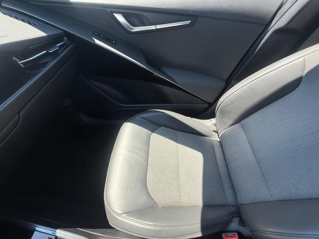Used 2023 Kia Niro EX Touring FWD image 24