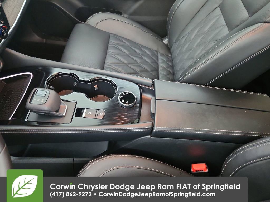 Used 2026 Nissan Rogue Platinum w/ Platinum Premium Package AWD/4WD image 30