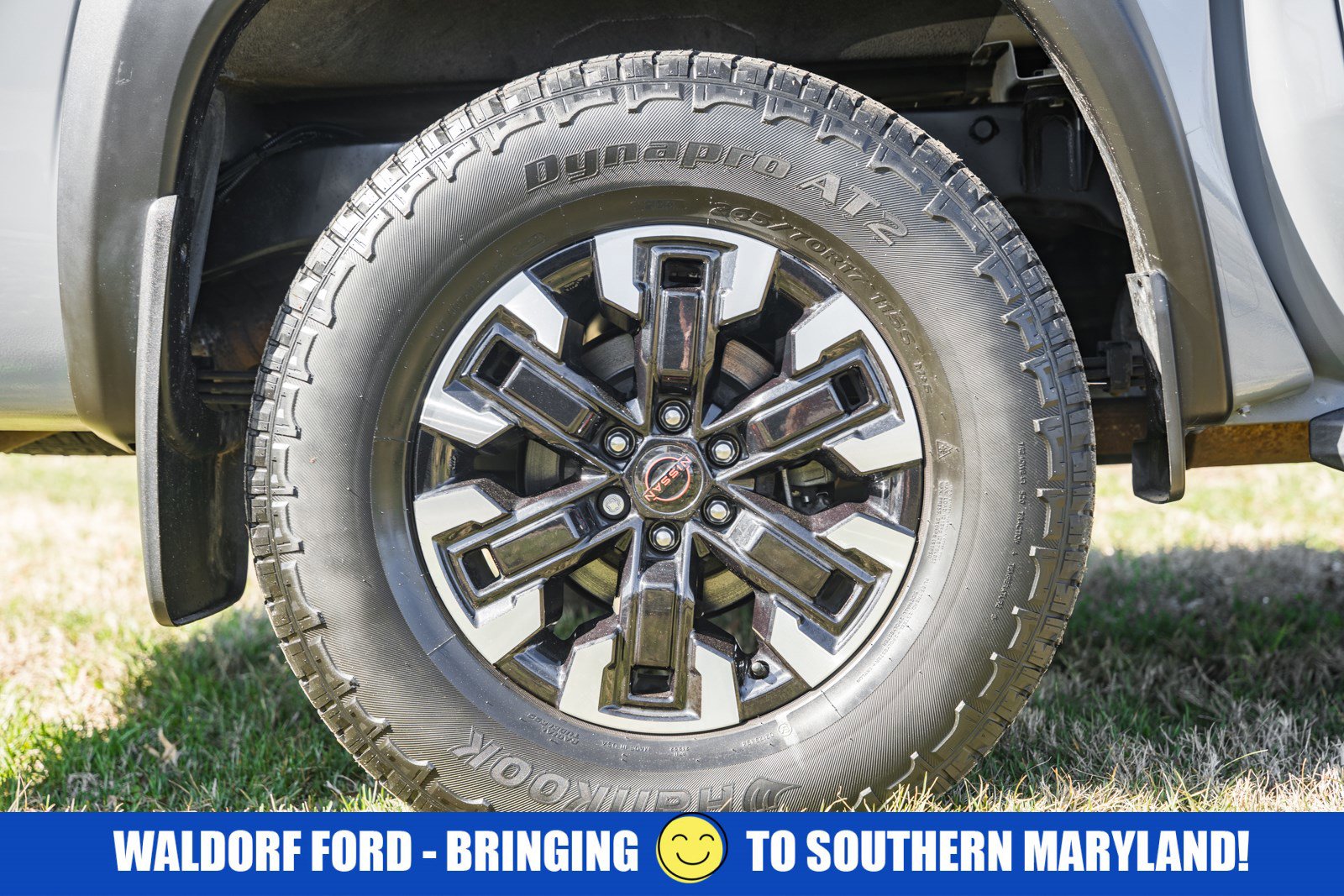 Used 2023 Nissan Frontier PRO-4X w/ Pro Convenience Package image 19