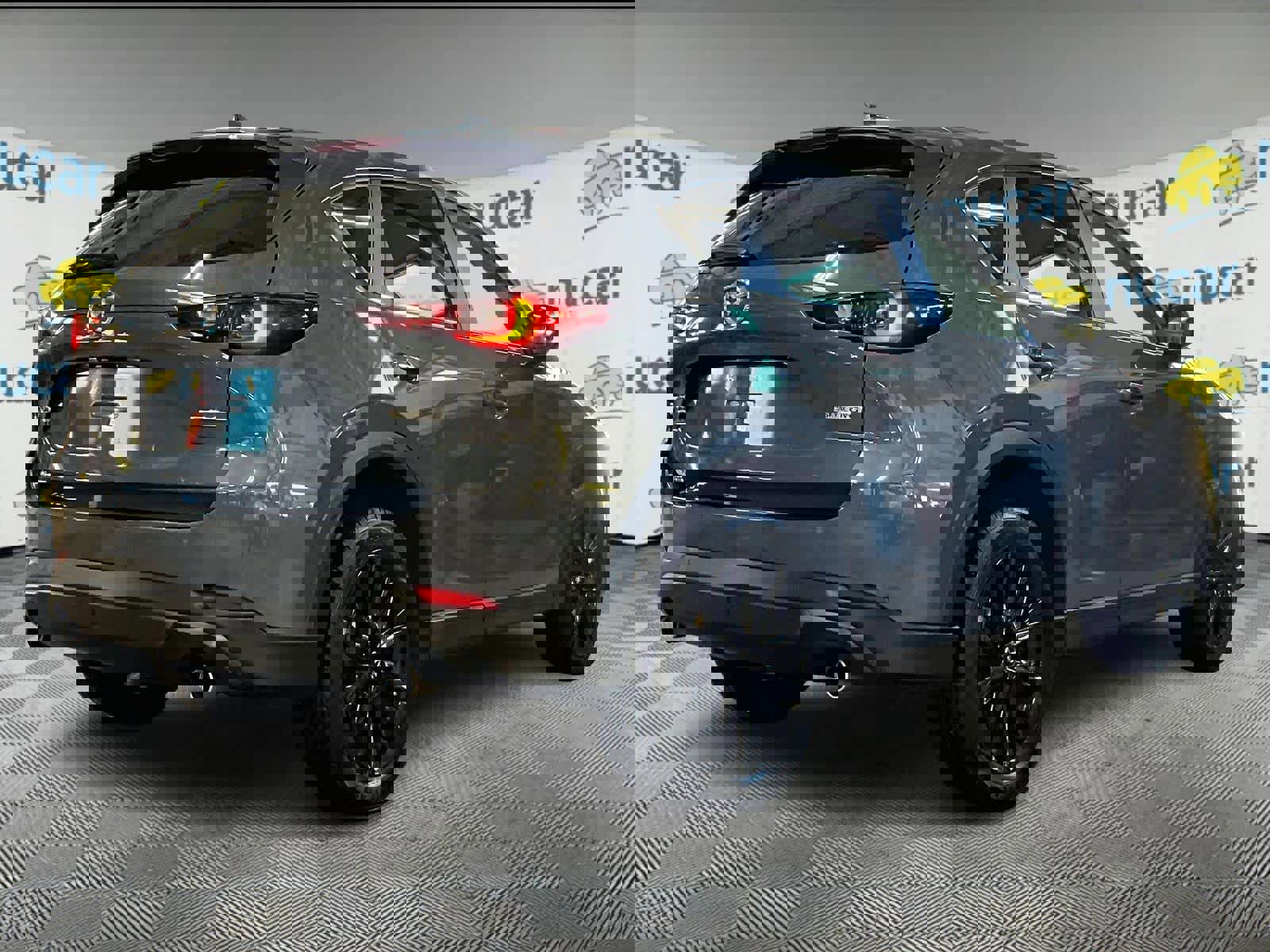 Used 2024 MAZDA CX-5 Carbon Edition image 6