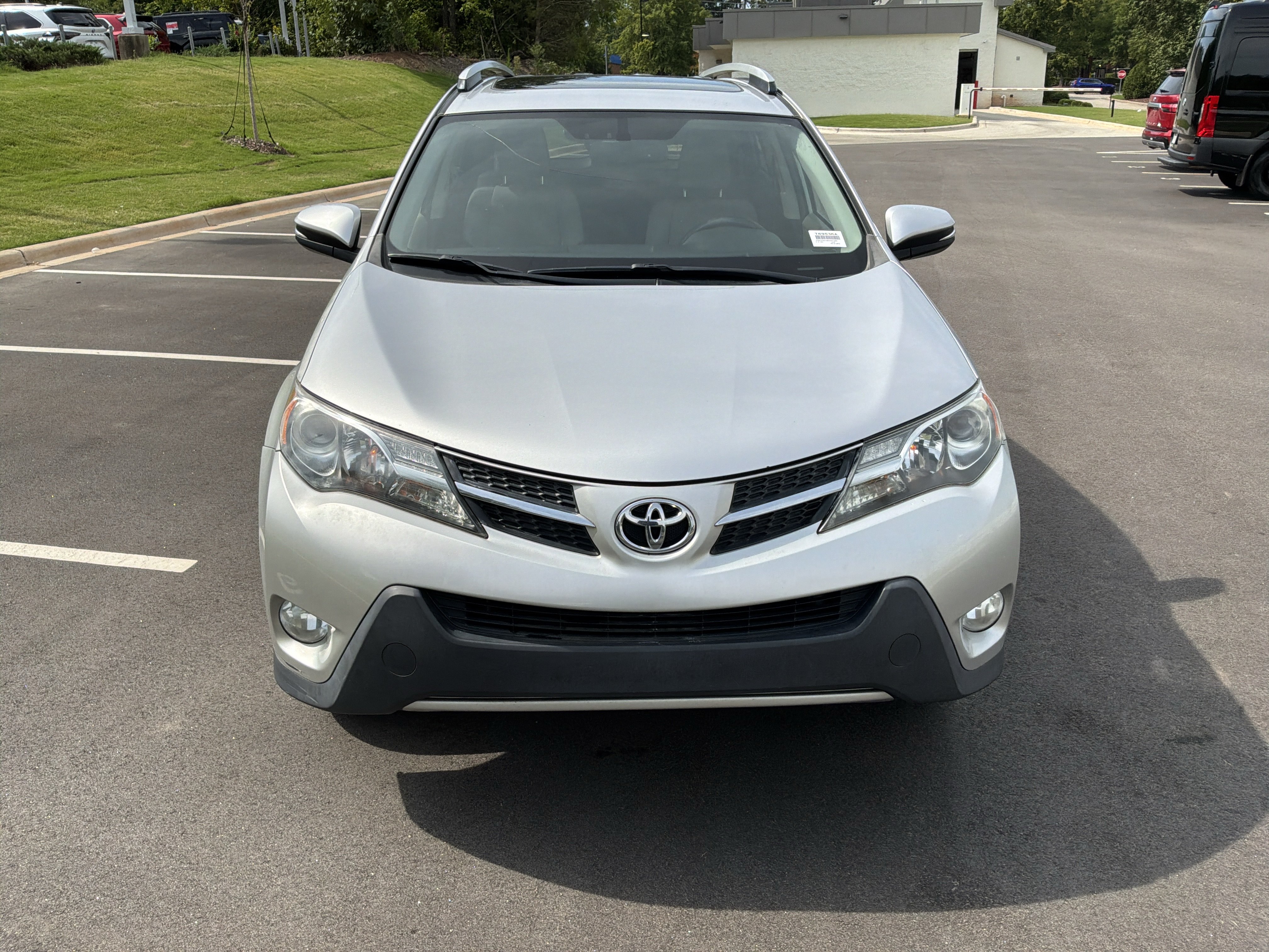 Used 2013 Toyota RAV4 Limited FWD image 3