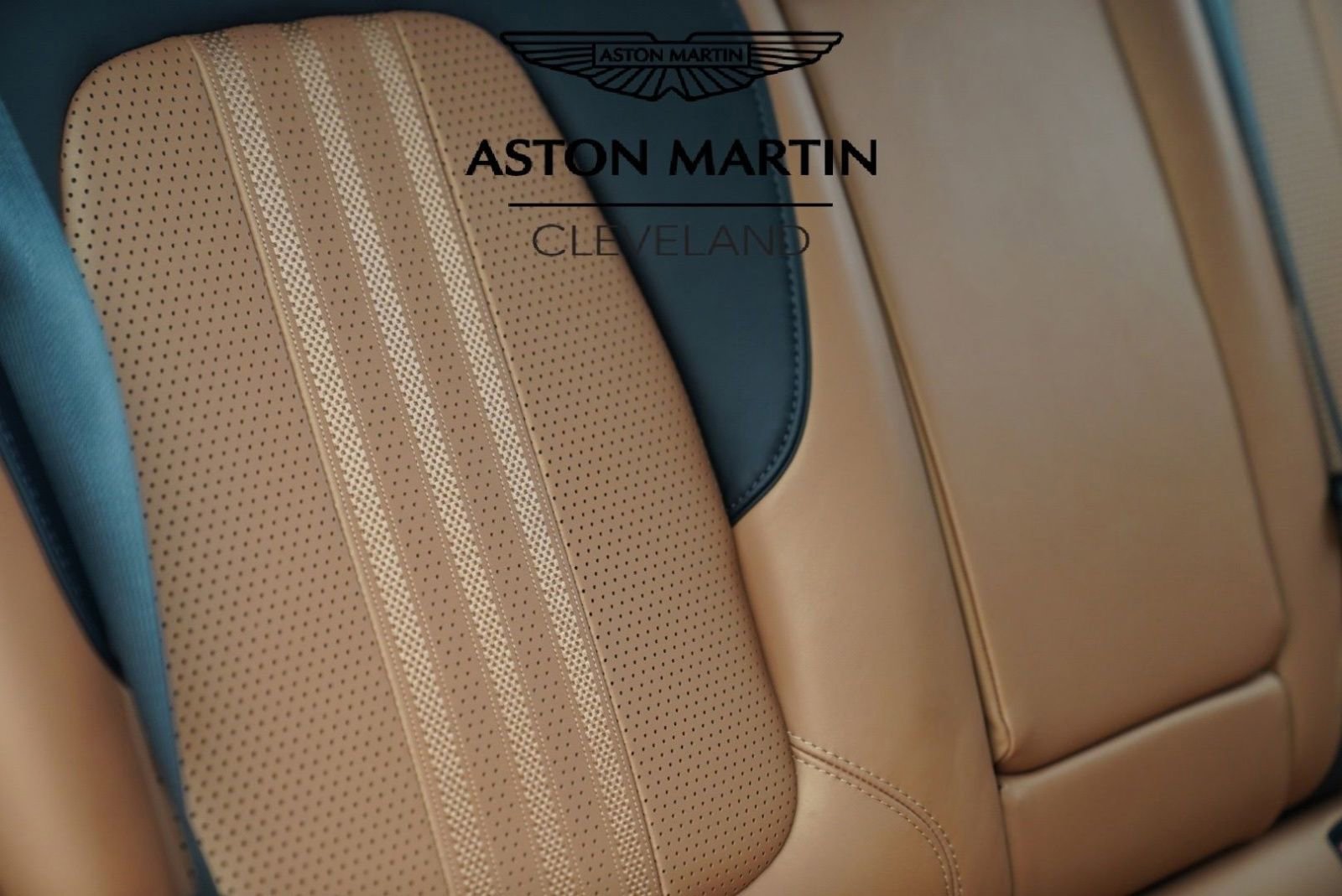 Used 2025 Aston Martin DBX 707 AWD/4WD image 54