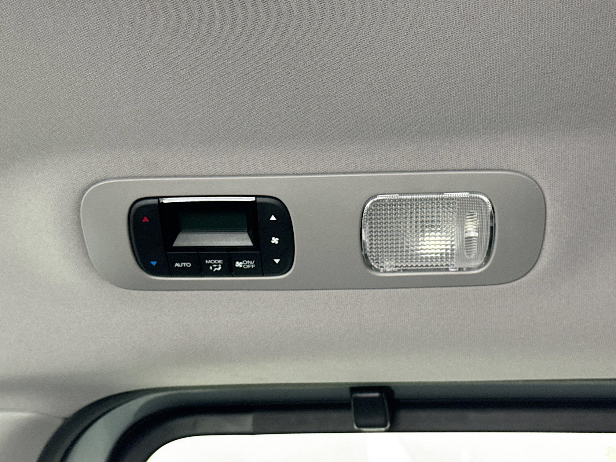 Certified 2024 Honda Odyssey Elite image 27