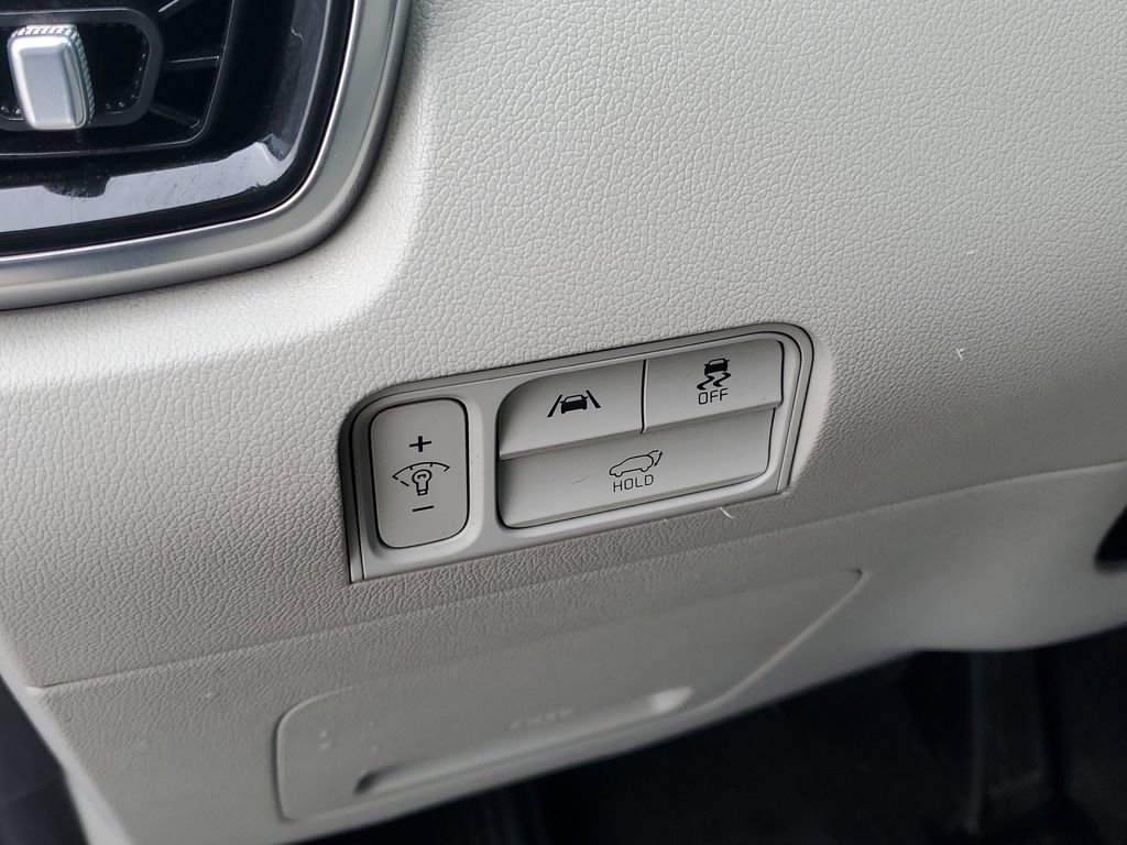 Used 2023 Kia Sorento SX image 15