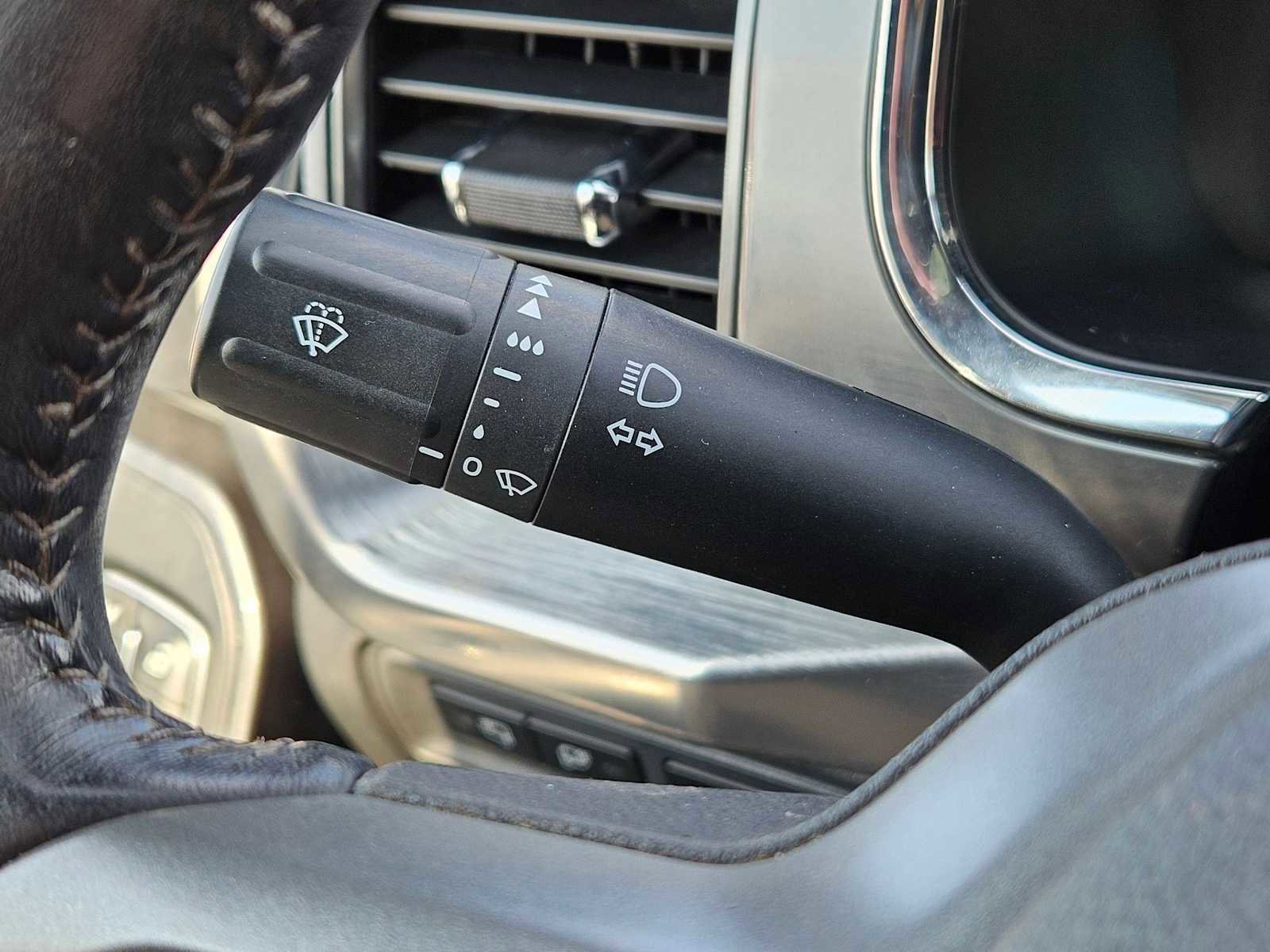 Used 2021 Ford F150 Lariat image 25