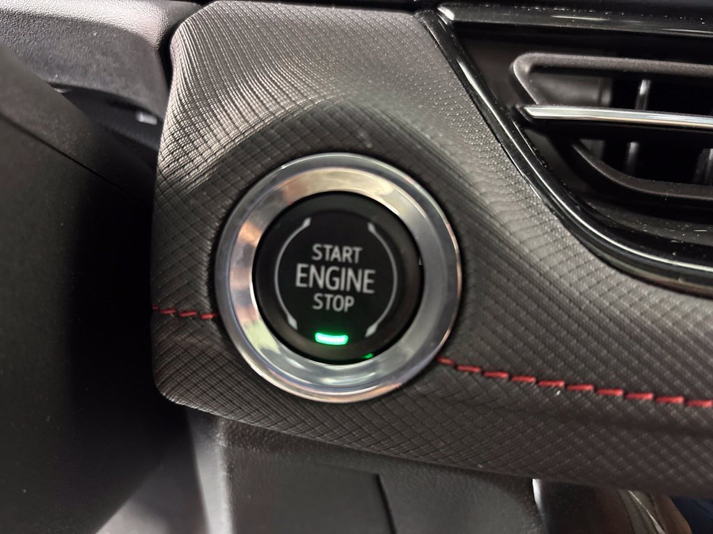 Used 2024 Chevrolet TrailBlazer RS w/ Convenience Package FWD image 32
