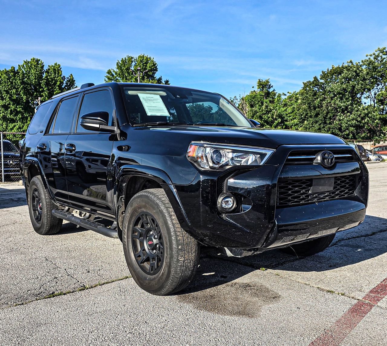 Used 2024 Toyota 4Runner SR5 AWD/4WD image 1