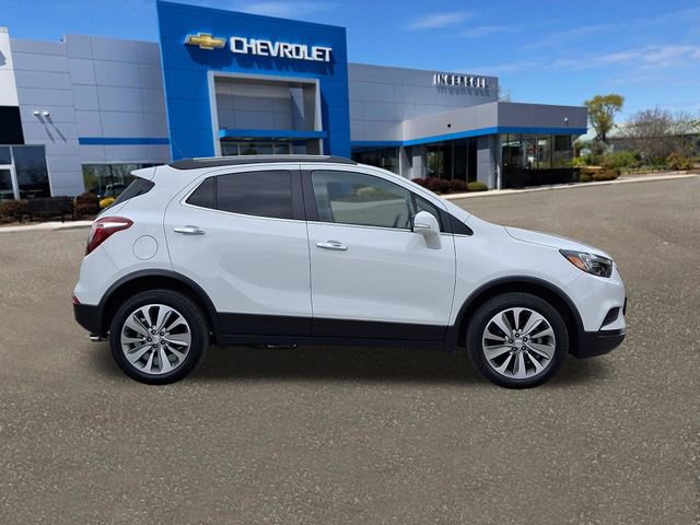 Used 2018 Buick Encore Preferred AWD/4WD image 25